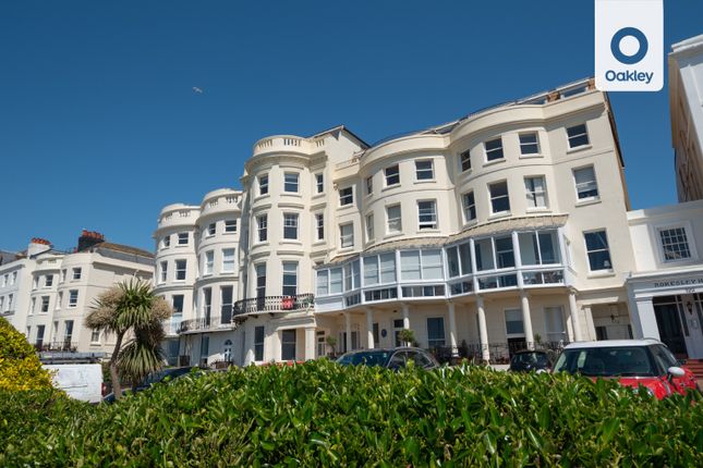 Flat for sale in Pool Flat, Marine Parade, Brighton