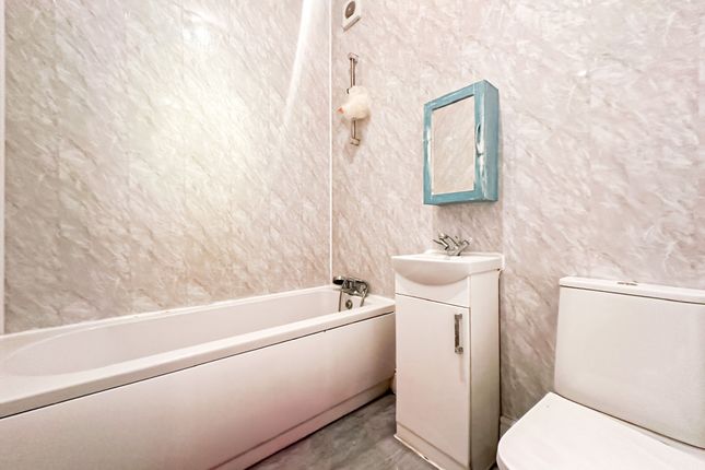 27 Eskburn Road, Liverpool photo 5