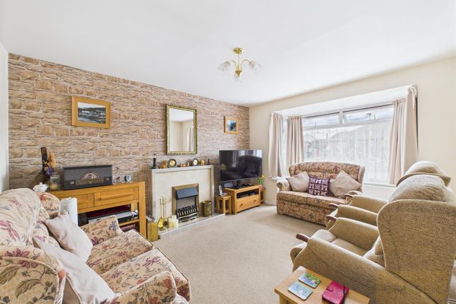 1, Cavendish Avenue, Gloucester photo 2