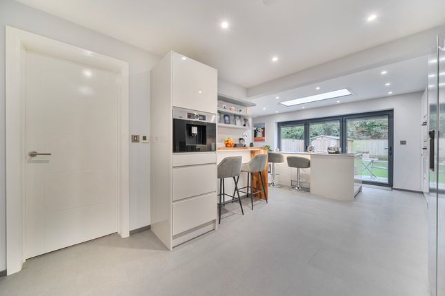 1, Sandy Lane Estate, Thame photo 4