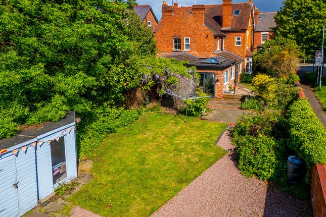 334, Hurcott Road, Kidderminster photo 3