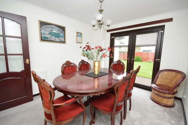 25 Ronaldshay Crescent, Grangemouth photo 4