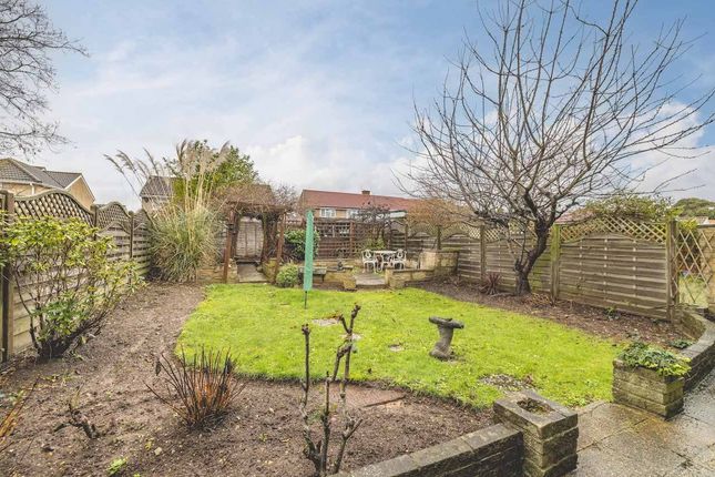 131, Parlaunt Road, Langley photo 3