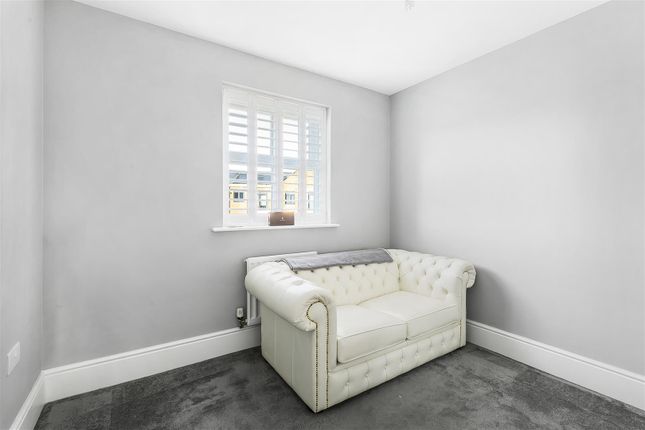 Town house for sale in Claud Hamilton Way, Hertford