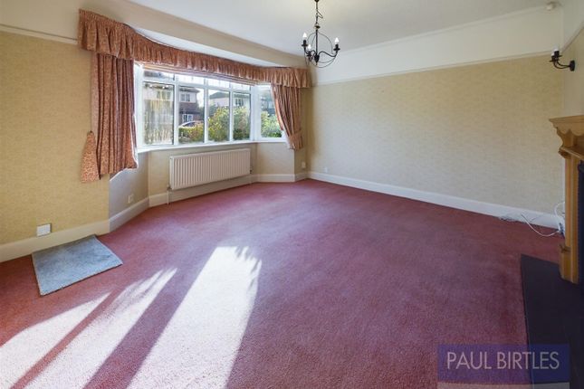 52, Green Drive, Timperley photo 4