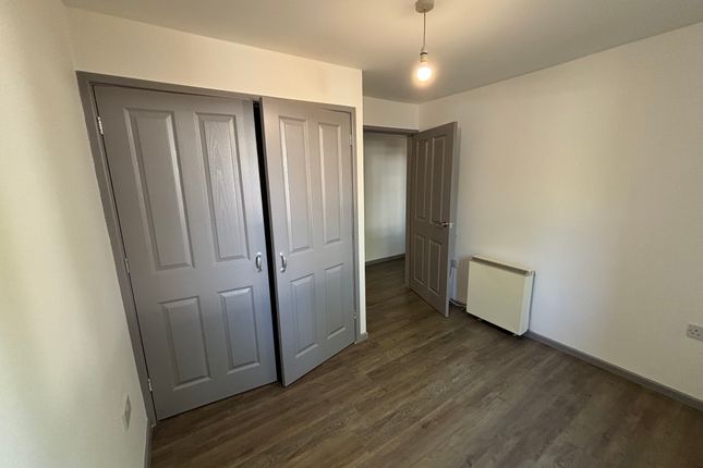 636, -638 New Chester Road, Wirral photo 3