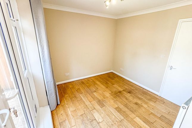 338C, Brighton Road, South Croydon photo 3