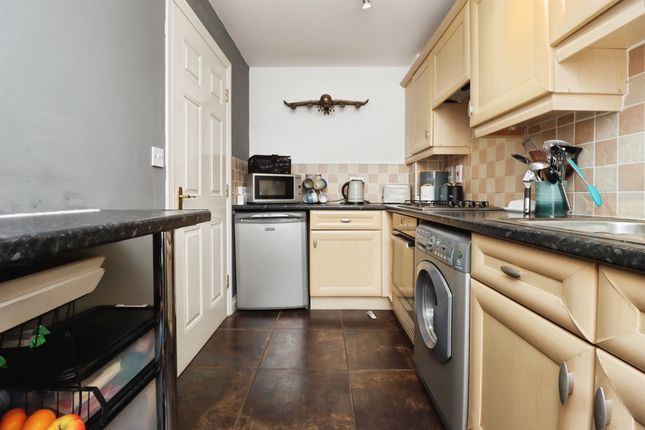 29, Buttercup Close, CORBY photo 3