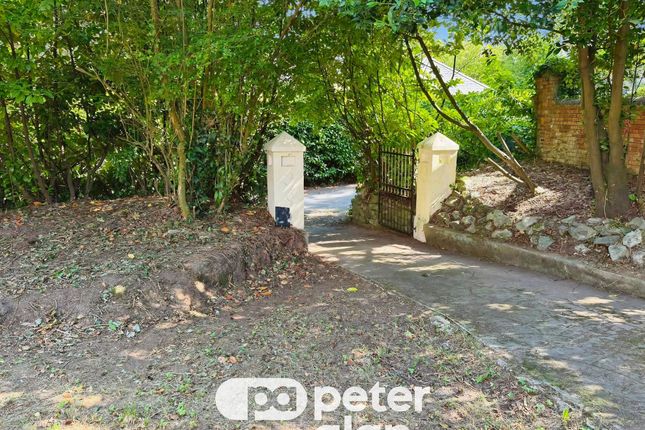 9, Westfield Road, Newport photo 4