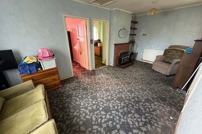 1, Whitehouse Estate, Cromer photo 3