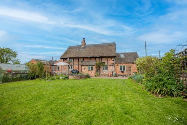 Cottage for sale in Wood Lane, Yoxall