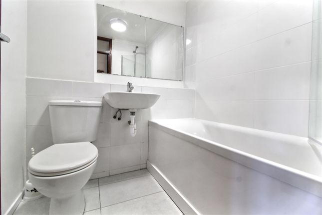 Flat for sale in Church Row, Ware