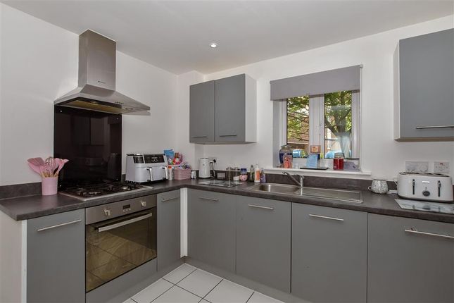Kitchen/Lounge