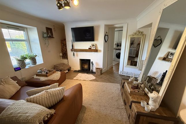 11, Bank Road, Llanelli photo 2