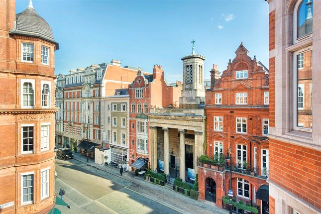 3-bed flat on Apt 4.01, 62, Green Street, London, £17,333/mo