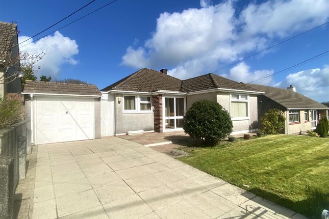 Bungalow for sale in 28 New Road, Hook