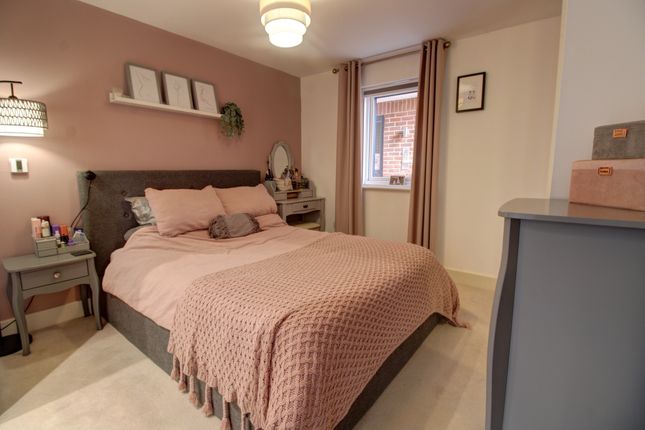 Flat 3, Perseus House, Francis Close, Thatcham photo 4
