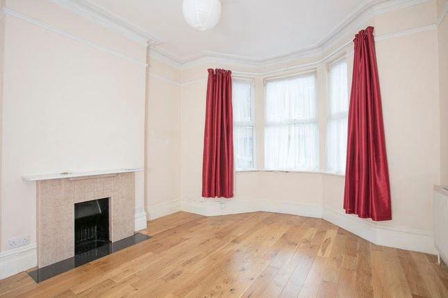 Flat 1, 15, St. Johns Road, London photo 2