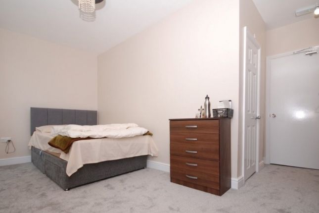 Thumbnail Terraced house to rent in Birnam Road, Holloway, London