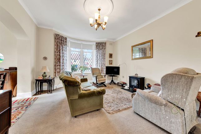 62, Heathwood Road, Cardiff photo 3