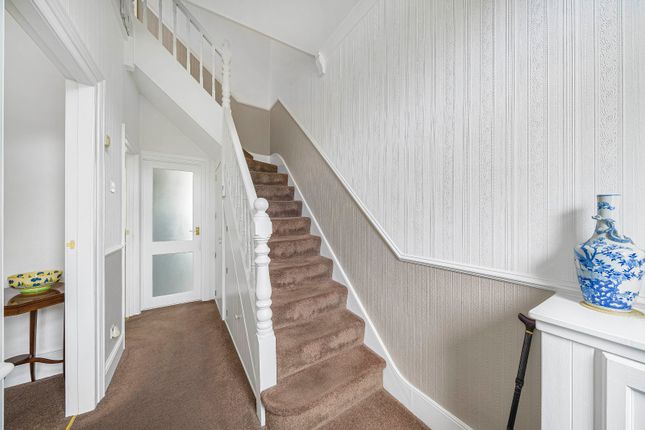 664, Rochester Way, London photo 4