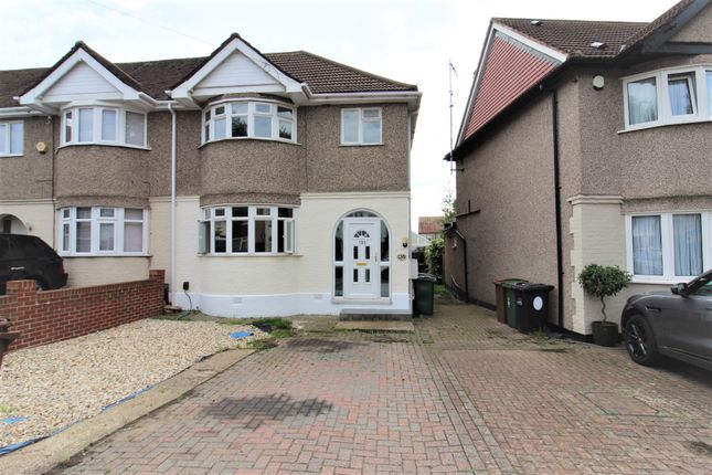 Thumbnail Semi-detached house to rent in New Road, Chingford