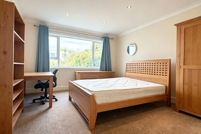 2, Taddyforde Court, Exeter photo 4