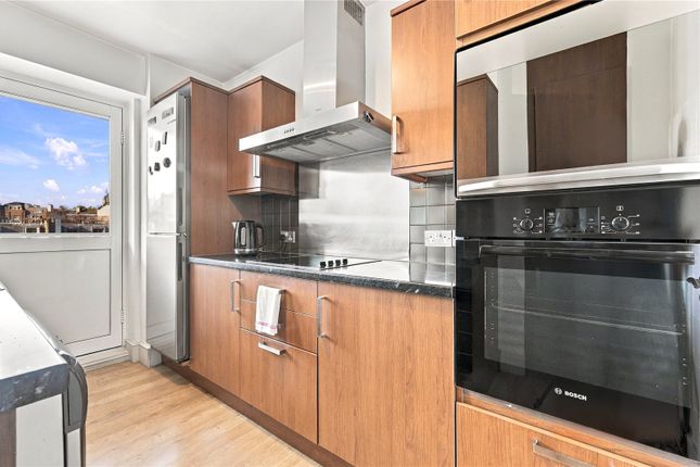 Flat 24, Garson House,, Gloucester Terrace, London photo 4