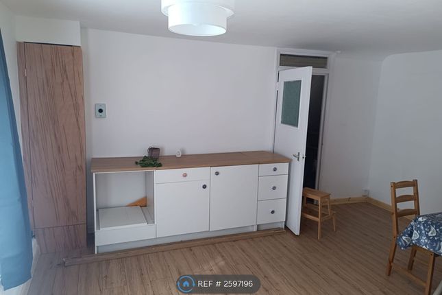 Living Room/Dining Room