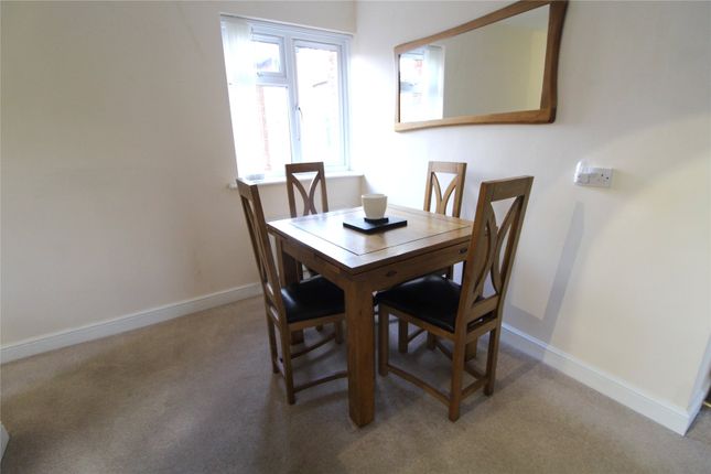 Flat for sale in Cavell Drive, Enfield, Middlesex