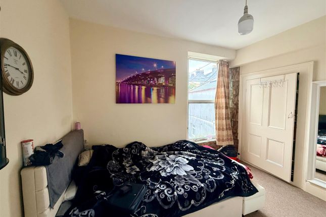 Flat 3, 19, Lipson Road, Plymouth photo 4