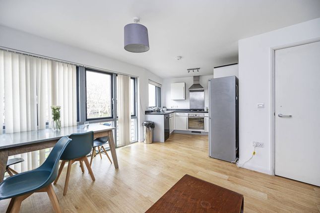 Thumbnail Flat for sale in Mead Place, Hackney, London