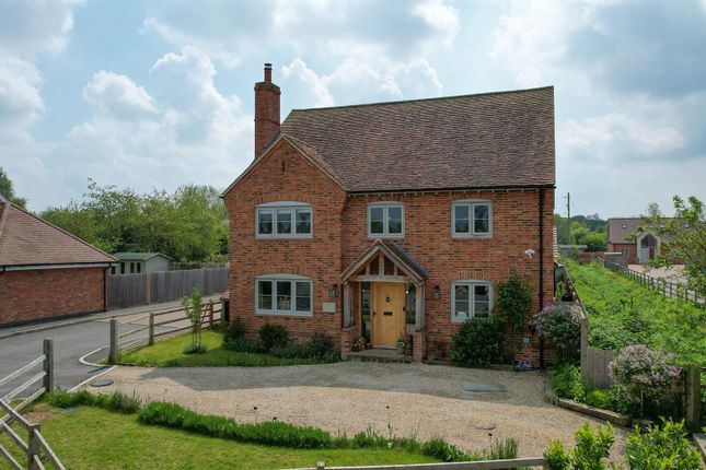 Thumbnail Detached house for sale in Barton Road, Welford On Avon, Stratford-Upon-Avon