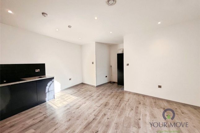 Apartment 2, Wesleyan House, 18, West Street, Derbyshire photo 4