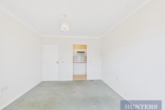 36, Strawberry Court, Scarborough photo 4