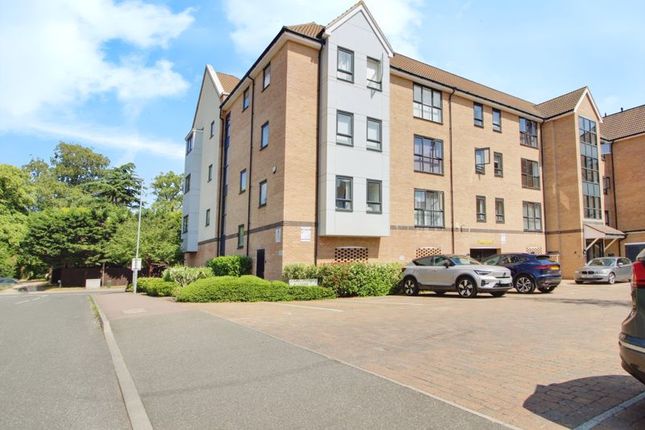24, Marbled White Court, St. Neots photo 4