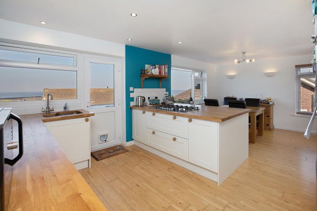 18, Woodland Avenue, Teignmouth photo 3