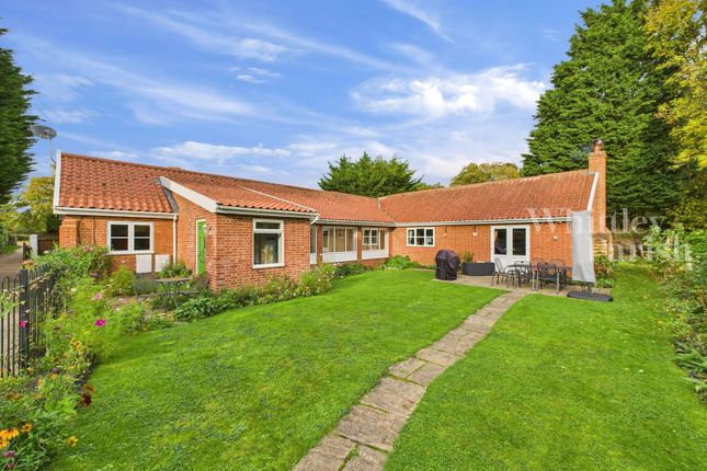 4-bed bungalow on Highfields Mews, Mill Lane, Diss, £500,000