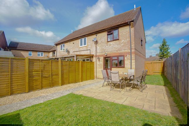 115 Orchard Row, Ely photo 3