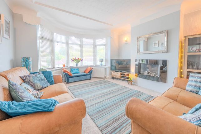 38, Allerton Grange Drive, West Yorkshire photo 4