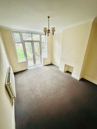 32 Gervase Drive, Dudley photo 2