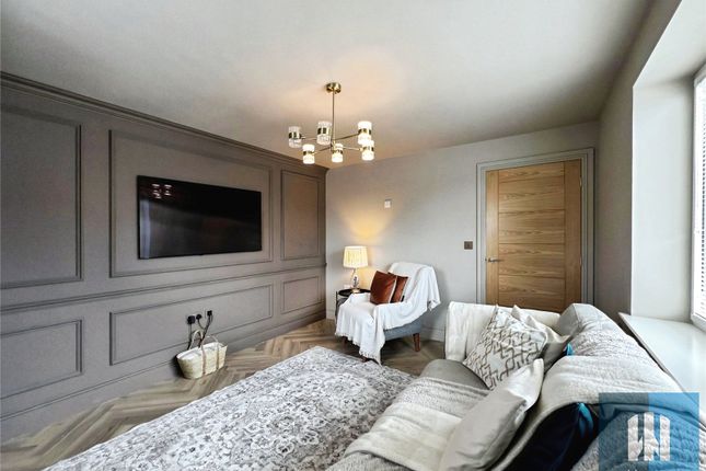 16a, Kings Head Road, Mirfield photo 4