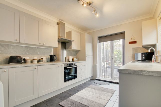 30, Huntingdon Road, Chatteris photo 4