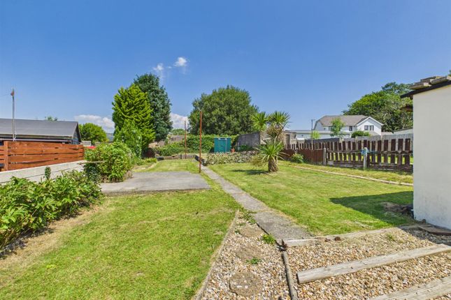 11, Bryn Llawen, Kenfig Hill photo 2