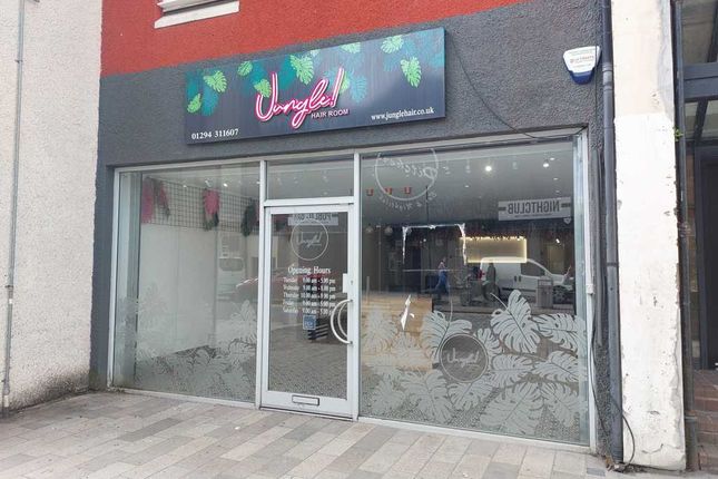Retail premises to let in 19T Bank Street, Irvine