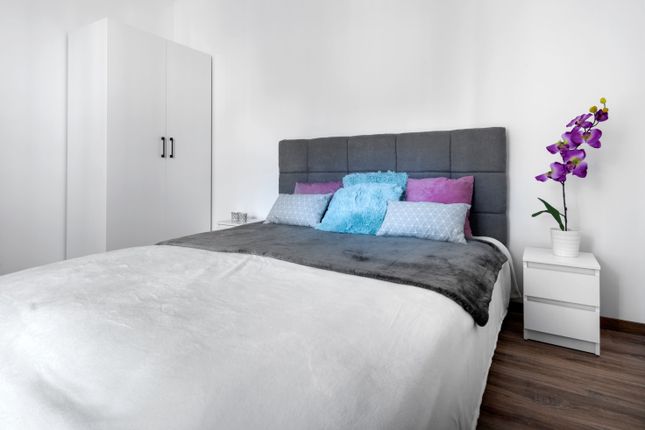 Flat for sale in Liverpool City Apartment, Old Hall Street, Liverpool
