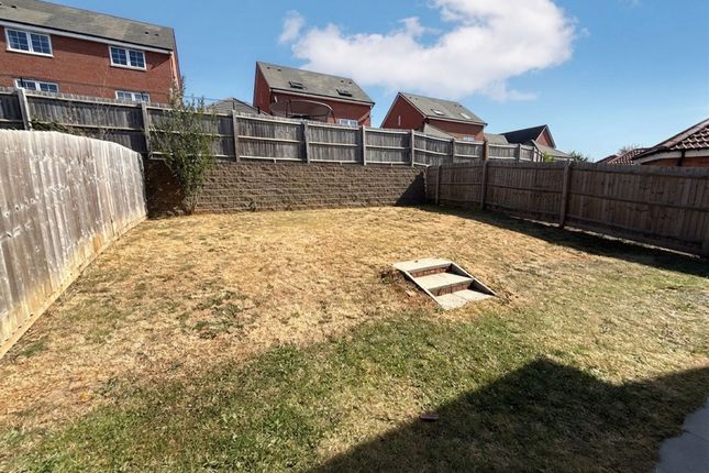 9 Shipps Way, Wigston photo 4