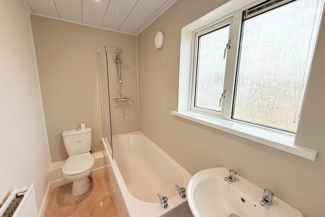 114, Lochside Road, Dumfries photo 2