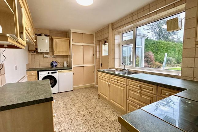 4, Highfield Drive, Matlock photo 4