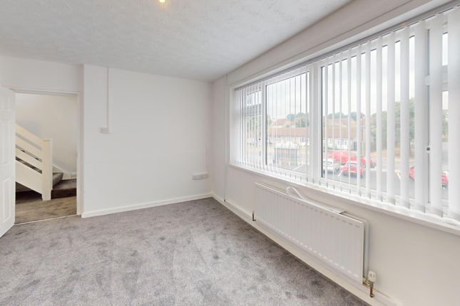 42 York Road, Peterlee, SR8 2DP, 42, York Road, Peterlee photo 5